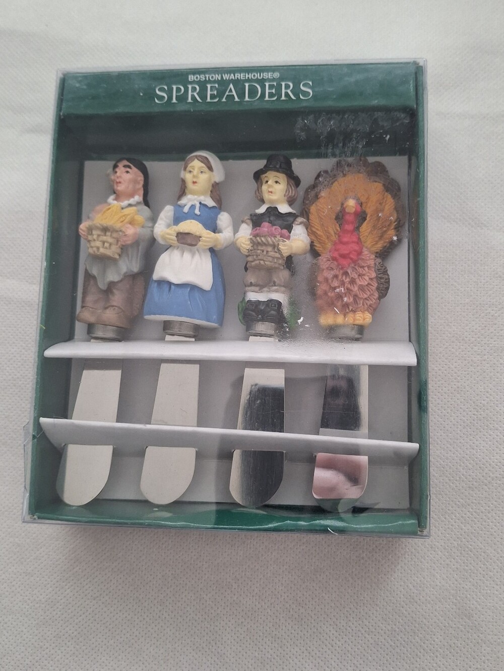 NIB Boston Warehouse Thanksgiving Spreaders - Set Of 4